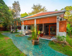 Siem Reap Private Garden Villa By La San